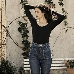 Doen Romy Tee in Black -XS